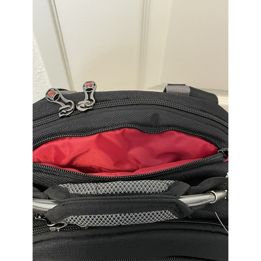 New Swiss Gear Synergy Pro Uline Laptop backpack NWT - Picture 10 of 11